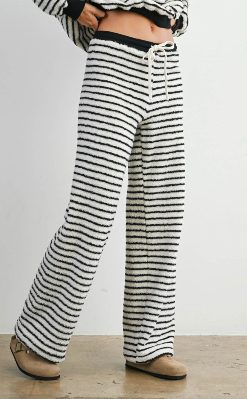 Drawstring Bobbi Stripe Pants - by BUTTERMELON